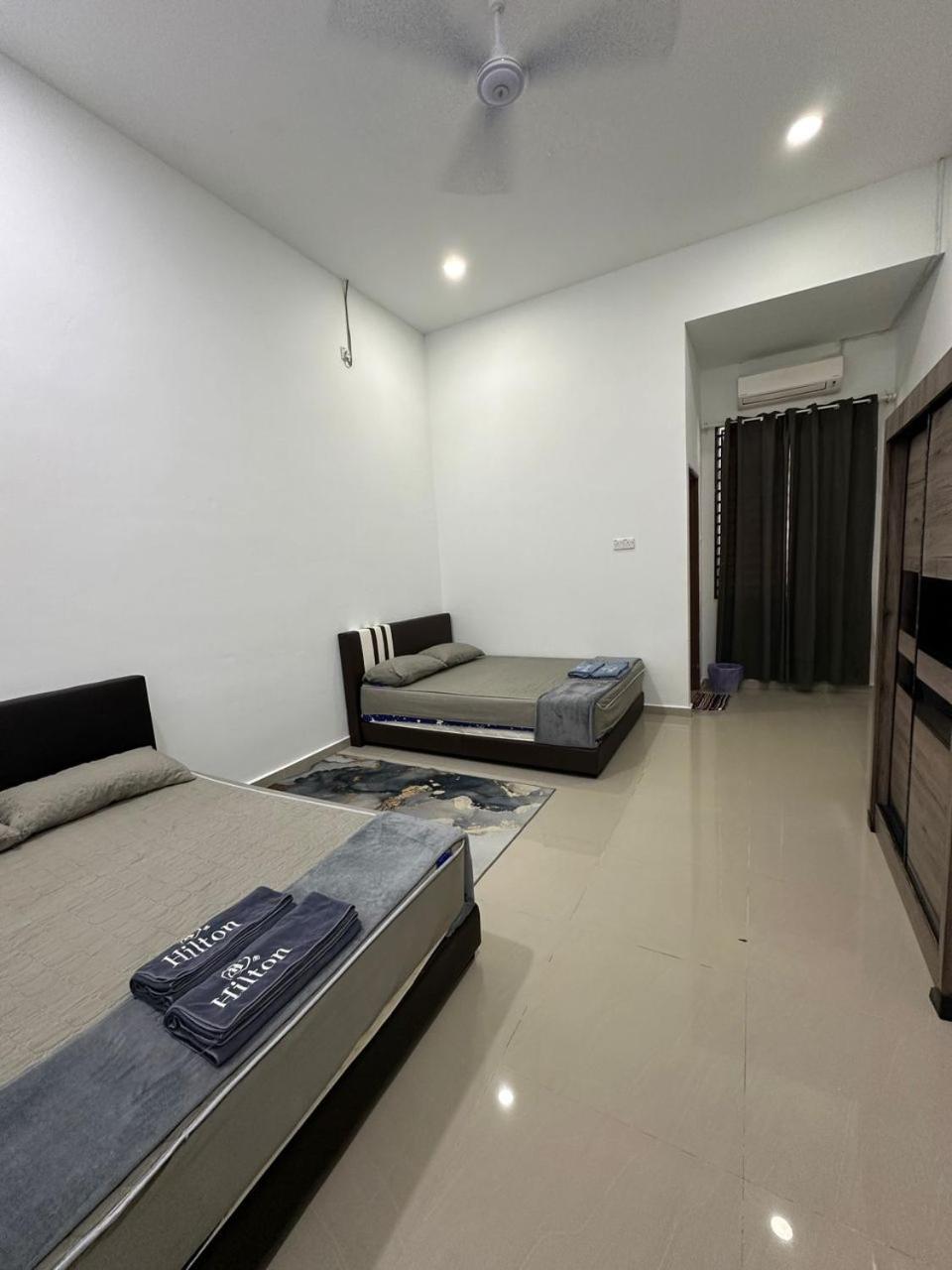 Homestay Kemaman Fyna08 Semi-D, 4 Bedrooms Dekat Pantai Kijal Exteriér fotografie